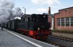 91 134 beim verlassen des Schweriner Bahnhofes mit einem Sonderzug,am ... 91 134 beim verlassen des Schweriner Bahnhofes mit einem Sonderzug,am ...