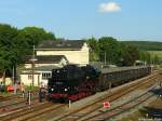 BR 65 Mit diesem Bild beende ich nun die Serie des 120-j�hrigen Jubil�ums der BSg-Linie. 65 1049 wird am 24.05.2009 durch die FFW Schlettau mit Wasser versorgt.
