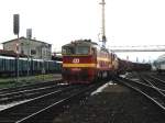 753 211-2 und 753 352-4 mit G�terzug auf Bahnhof Liberec ...