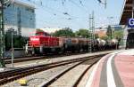 294 905 zieht am 27.07.09 einen kurzen G�terzug durch Dresden ...