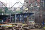 szczecin-stettin Stettin, 26.07.2009, Blick von der Stra�e Owocowa auf den Bahnsteig 4 des Hauptbahnhofs
