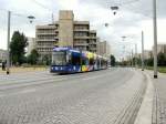 dresden-niederflurwagen-haltestellen-strecken DVB Nr.2705 'Spee' (ich finde das ist die sch�nste Werbung �berhaupt) am 10.07.'09 an der Haltestelle Postplatz 