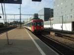 rbe-540 SBB: Der RBe 540 045 erreicht mit einer S den Bahnhof Dietikon am 31.7.09.
