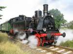 BR 91 Dampflok BR 91 134 -DR- mit Sonderzug am Haltepunkt Sukow/Meckl. 02.08.2009