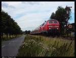 BR 218 mit Zugen 218 448 beim verlassen des Bahnhofes Baddeckenstedt