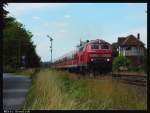 BR 218 mit Zugen 218 447 ist seit einigen Tagen nun auch mit 'Brille' unterwegs, hier bei der Ausfahrt aus Baddeckenstedt