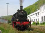 78 468 mit einem Sonderzug in Ennepetal-Kluterth�hle am 30.04.2009  ...