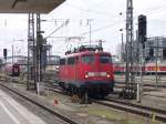 115-468 f�hrt zu ihrem neuen Einsatz im M�nchen HBF  ...