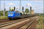 PRESS 145 023-6 mit beladenen Faccs-Ganzzug (Berlin Sch�nefeld, 08.08.2009)  ...