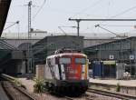 Die 110 329 (Expedition Zukunft SCIENC Express) am 01.08.2008 abgestellt ...