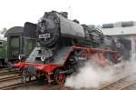 br-50-50-drg-dr-db-050-053-db Die 50 3552-2 bei der Ausfahrt aus dem Lokschuppen beim Lokschuppenfest in Siegen, am 08,08,09 