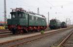 Als warteten sie auf ihre n�chsten Eins�tze. E04 01, E44 ...