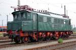 E04 01 steht am ...  Ren� Richter 11.08.2009