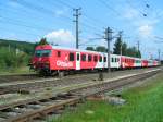 city-shuttle CS8073076-6 erreicht als R3010 den Bhf. Attnang-Puchheim; 090811