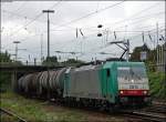 Deutschland --- Belgien 2813 mit einem Kesselwagenzug aus Montzen kommend bei der Einfahrt in den G�terbahnhof Aachen-West 11.8.2009