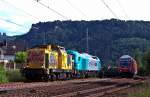 V150.03 mit der EURO 4000 von Vossloh und weiteren Schwellenwagen ...