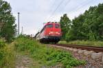 br-110-bugelfalte gro�er Me�zug am 30.07.09 bei der Ausfahrt aus dem Bf Lietzow nach Binz mit 110 351