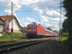 143 827 durchf�hrt mit einem RE Oberbohingen, 25. Juli 2009. ...