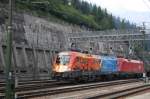 Die 1116 250-0 Feuerwehr und eine 1016 rangieren am 1.8.09 ...