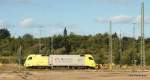 TX Logistik AG ES 64 U2-011 der TX Logistik steht am 13.08.09 kalt in Flensburg und sonnt sich in der Abendsonne. Aufgenommen aus dem SH-Express.