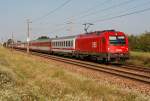 br-1216 1216 233 vor Eurocity 173 'Vindobona' nach Wien S�dbahnhof (Ostseite). Helmahof, am 15.08.2009.