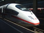 ICE 712 nach K�ln Hbf in Stuttgart Hbf. 02.07.09  ...
