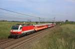 br-1014 Mit dem REX 7609 'Engerau' war am 21. Mai 2009 die 1014 015 unterwegs und wurde vor Gramatneusiedl abgelichtet.