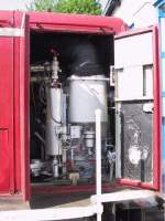 Die Heizkesselanlage der 212 023-6 bei ge�ffneter Wartungsklappe. Pfingsten 2002 ...