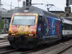 Re 460 074-8 mit der Werbung Space Dream am 23.4.05 ...
