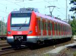 422 055 ist am 19.08.2009 auf der S1 auf dem ...