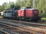 PBSV19 und WAB 55 warten im Bahnhof Rostock-Bramow auf den ...