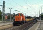 BR 214 BBL-Logistik f�hrt am 16.08.09 mit einer Lok der Baureihe 214 und einem leeren Bauzug durch den Bahnhof von L�neburg Richtung Hamburg.