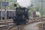 e-3-3 E 3/3 No. 8492 der Schweizerischen Bundesbahn SBB Die 100 J�hrige Dampflok No. 8492 'Tigerli' wurde 1909 von der SBB bei der SLM Winterthur beschafft. Als E 3/3 8492 blieb Sie bis 1960 bei der SBB im Einsatz, am Schluss im Depot Renens. 1961 lieferte die HW Biel 2 'Occasions - Tigerli' an die Papierfabrik Perlen bei Luzern. (No. 3 und 6)wo sie bis Heute noch als Reservelok im Einsatz ist. Aufgenommen am 22.08.2009 bei einer Rangierfahrt in Koblenz.
