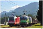 auslandische-zuge SLB91 musste nicht nur die �berholung durch den EC211, sondern auch noch diesen Gegenzug abwarten. Erfreulicher Weise wurde dieser von der 541-001 (Alpenkonvention) bespannt. Trotz 'leichtem' Mastschaden konnte ich nicht auf dieses Bild verzichten. *gg*