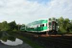 GO Transit GO- Nahverkehrszug nach Hamilton am 10.8.2009 an der Hamilton Junction. 

