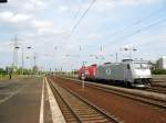 1116 238-5 und 185 562-6 der ITL als Leerfahrt am ...
