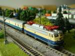 Sonstige E 10 1309 der DB, mit D-Zug, am 05.04.2009, Epoche III.