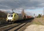TXL. ES 64 U2-011 fährt am 19.03. 09 kurz vor einem ... TXL. ES 64 U2-011 fährt am 19.03. 09 kurz vor einem ...