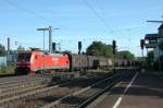 152 104-6 beim Durchfahren des Bahnhofs Neckarsulm, 30.08.09  ...