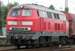 Die 225 051-2 zieht ...  Eric Otten 30.08.2009