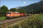 Mit dem Verschubg�terzug 63637 fahren die beiden E-Loks 1042 033 ...