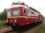 Der ORT 188 202-6 des VMD bei der gro�en Fahrzeugparade ...