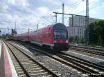 Ein Zug des RE15 von Dresden Hbf nach Hoyerswerda erh�lt ...