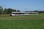 RABe 526 705-9 und RABe 526 771-7 fahren am 30.8.09 ...