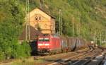 185 065 mit einem G�terzug am 04.08.09 in Kaub.  ...