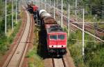 155 178 zieht am 28.07.09 einen Mischer durch Holzweissig Richtung ...