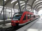 Der Triebwagen 648 003-1 von der DB Regio im Hbf ...