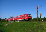 P�nktlich passiert IRE 3103 (Basel-Ulm Hbf), gef�hrt von 611 024 ...