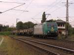 R4C 185 532-9 f�hrt am 09.09. 09 mit einem kurzen Kesselwagen ...