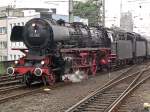 koln-hbf 01 1066 bei der Einfahrt in K�ln Hbf. am 10.9.09 um 9:31 Uhr .